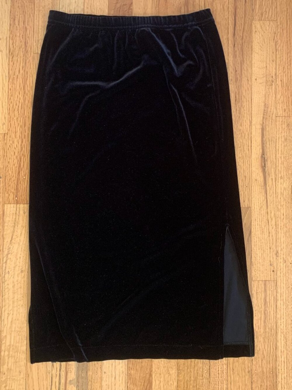 Old Navy Black Velvet Skirt - 7